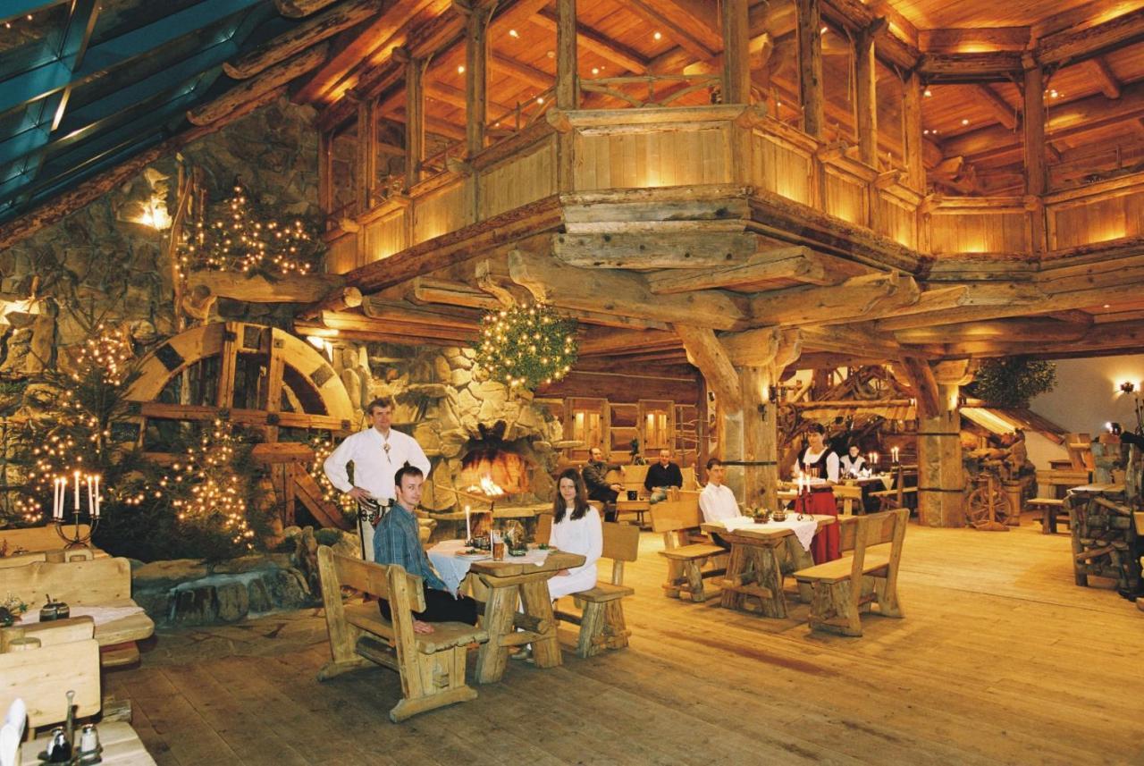 Hotel Sabala Zakopane Ngoại thất bức ảnh