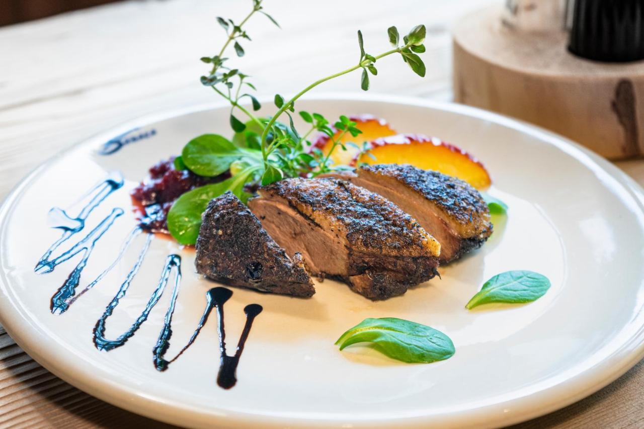 Hotel Sabala Zakopane Ngoại thất bức ảnh