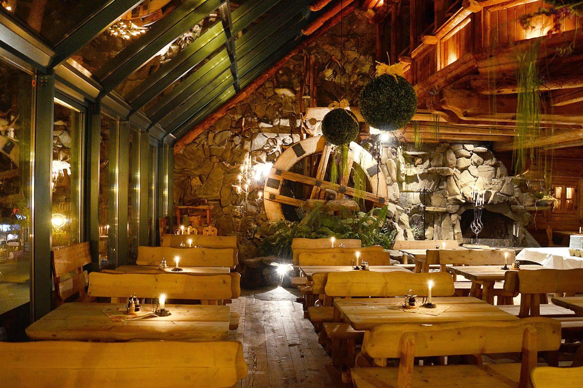 Hotel Sabala Zakopane Ngoại thất bức ảnh