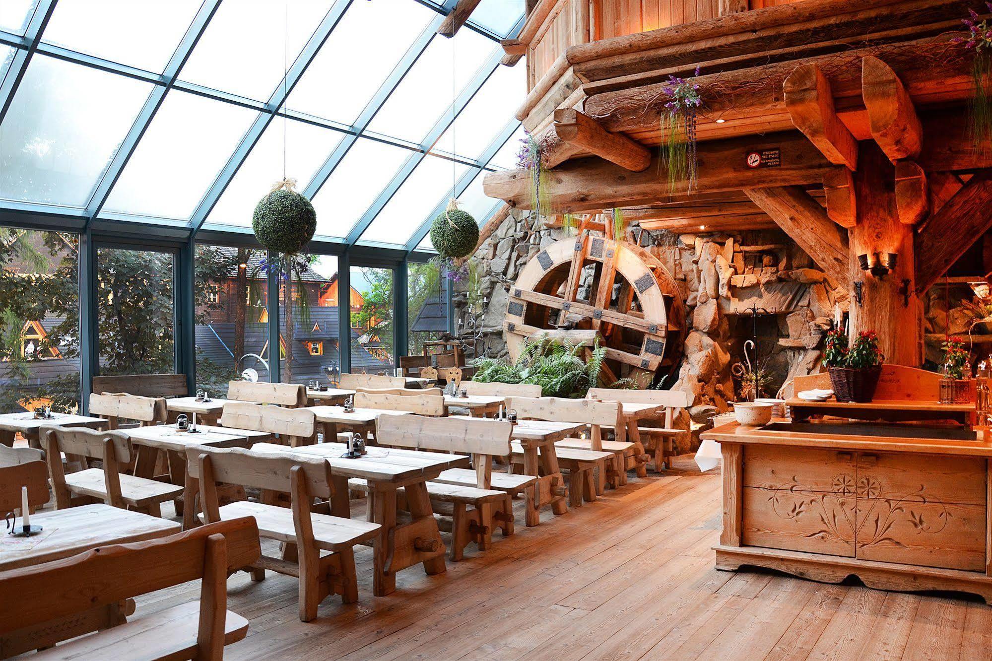 Hotel Sabala Zakopane Ngoại thất bức ảnh